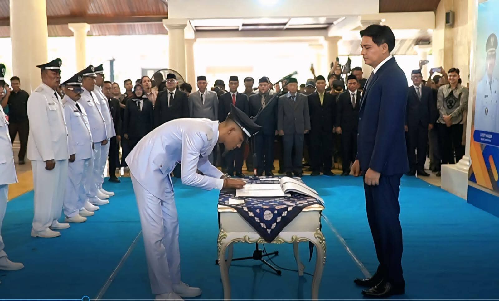 Pelantikan Kuwu Terpilih